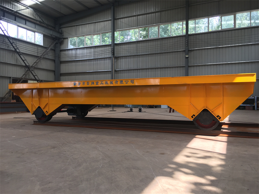 載重50噸拖纜供電超高臺面軌道臺車